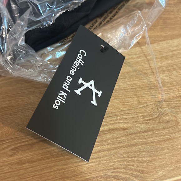 Caffeine and Kilos black/mint paisley Cardinal Tee - Picture 6 of 6